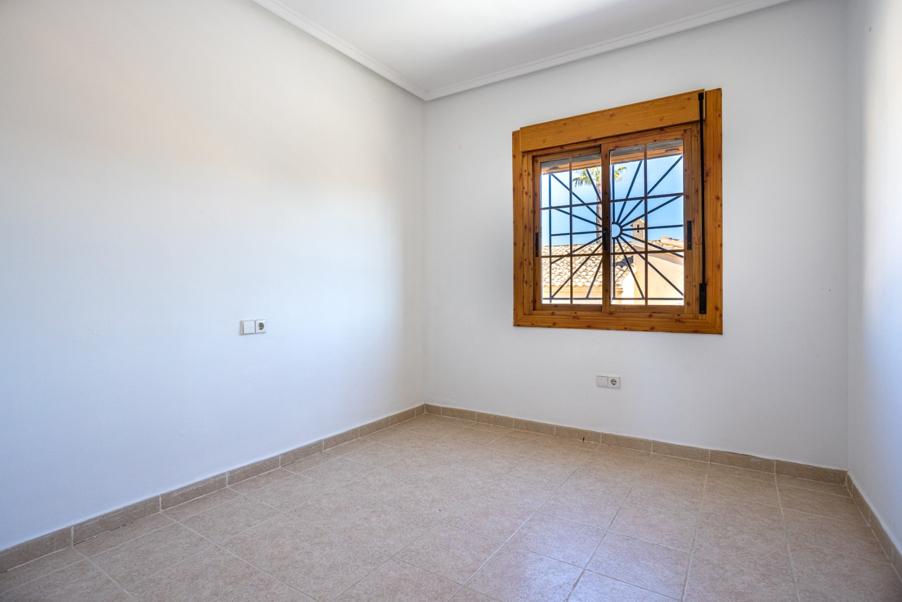 Villa for Sale in Benijofar, Alicante