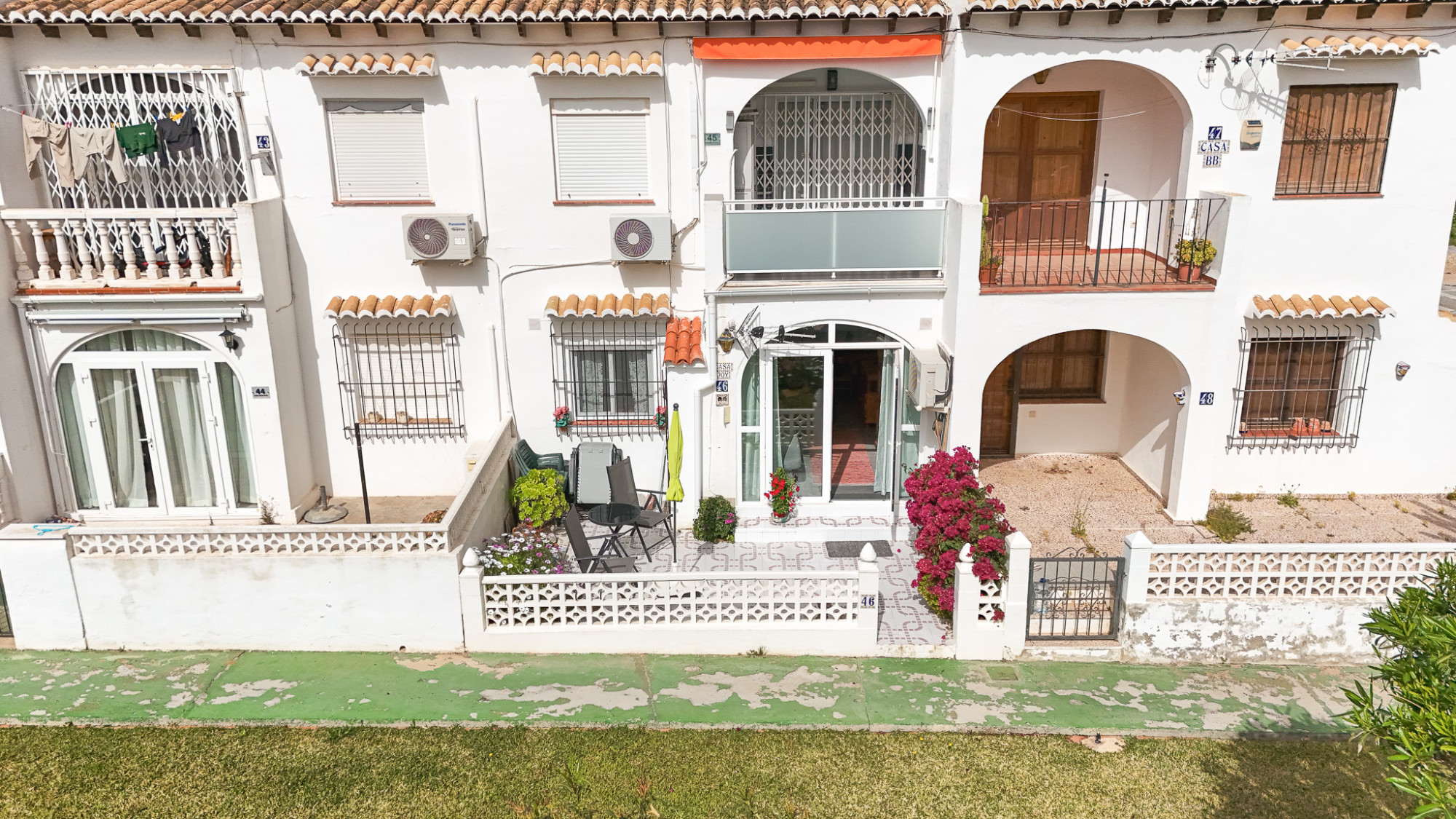 Bungalow for Sale in Torrevieja, Alicante