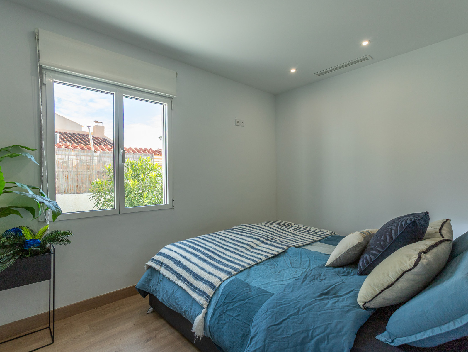 Villa for Sale in Los Balcones, Alicante