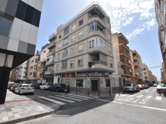 Apartment for Sale in Torrevieja, Alicante