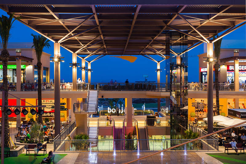Apartment for Sale in Villamartin, Alicante