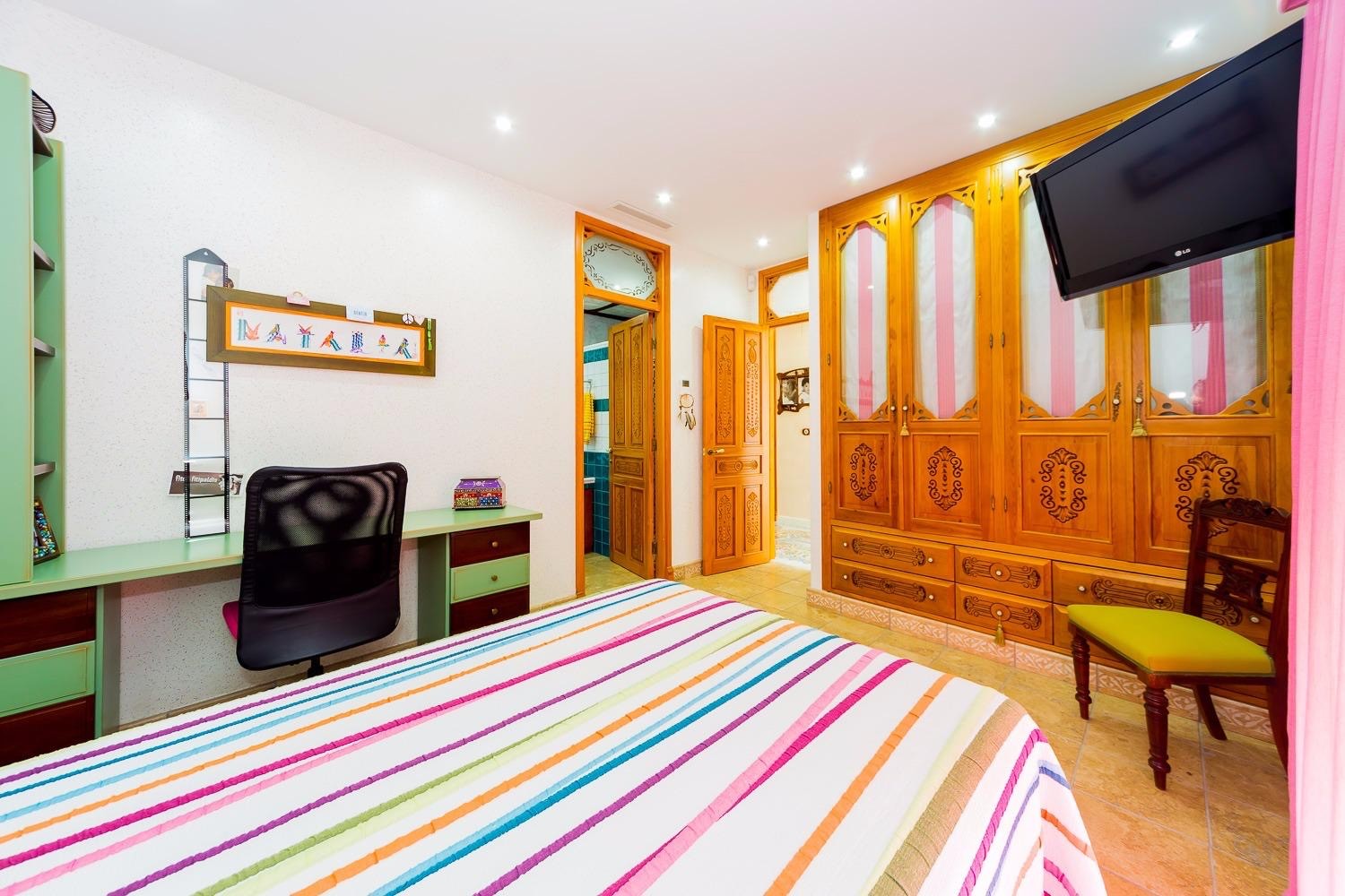 Country House for Sale in Almoradi, Alicante