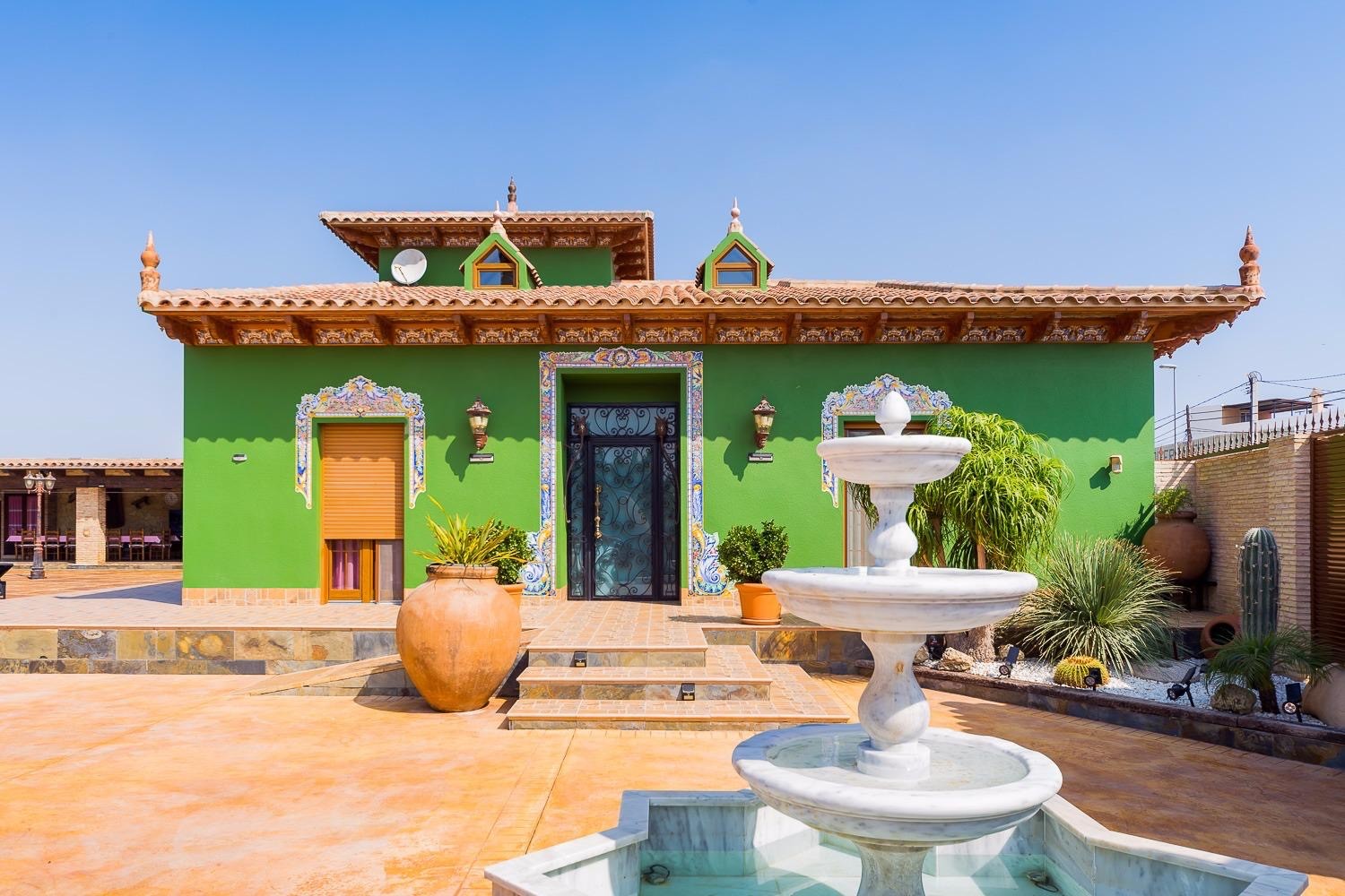 Country House for Sale in Almoradi, Alicante