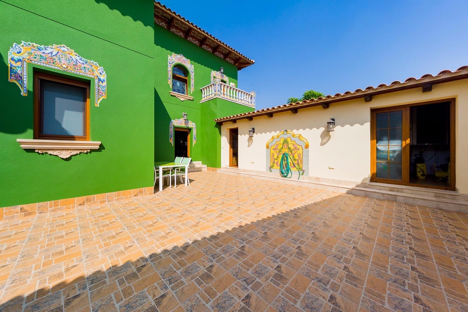 Country House for Sale in Almoradi, Alicante