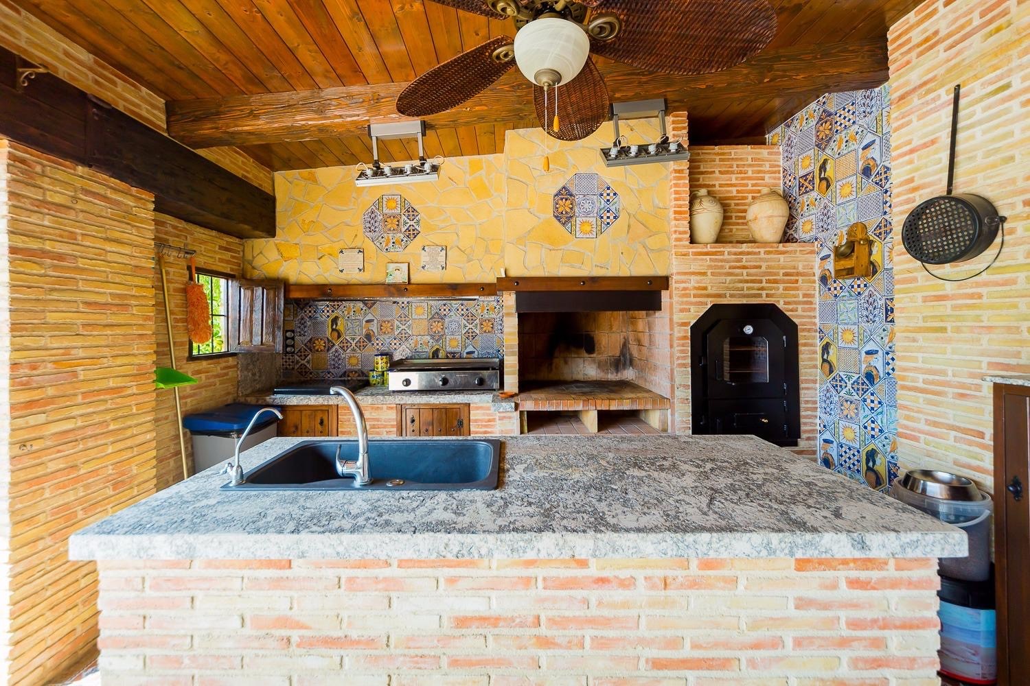 Country House for Sale in Almoradi, Alicante