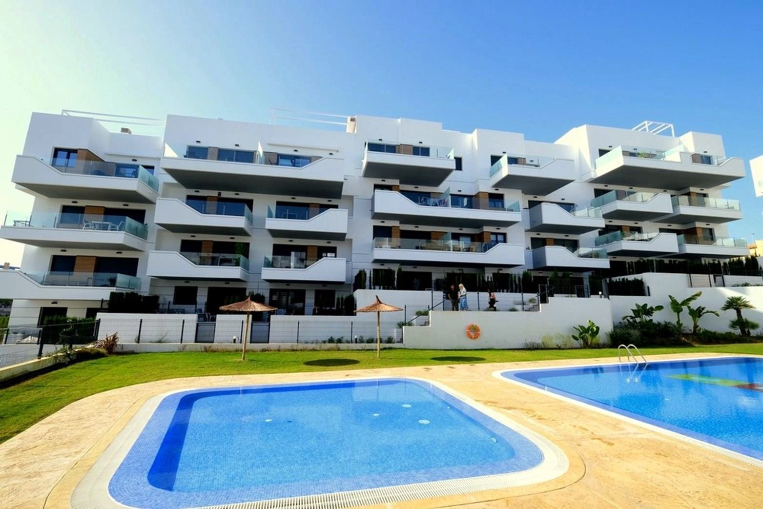 Apartment for Sale in Villamartin, Alicante