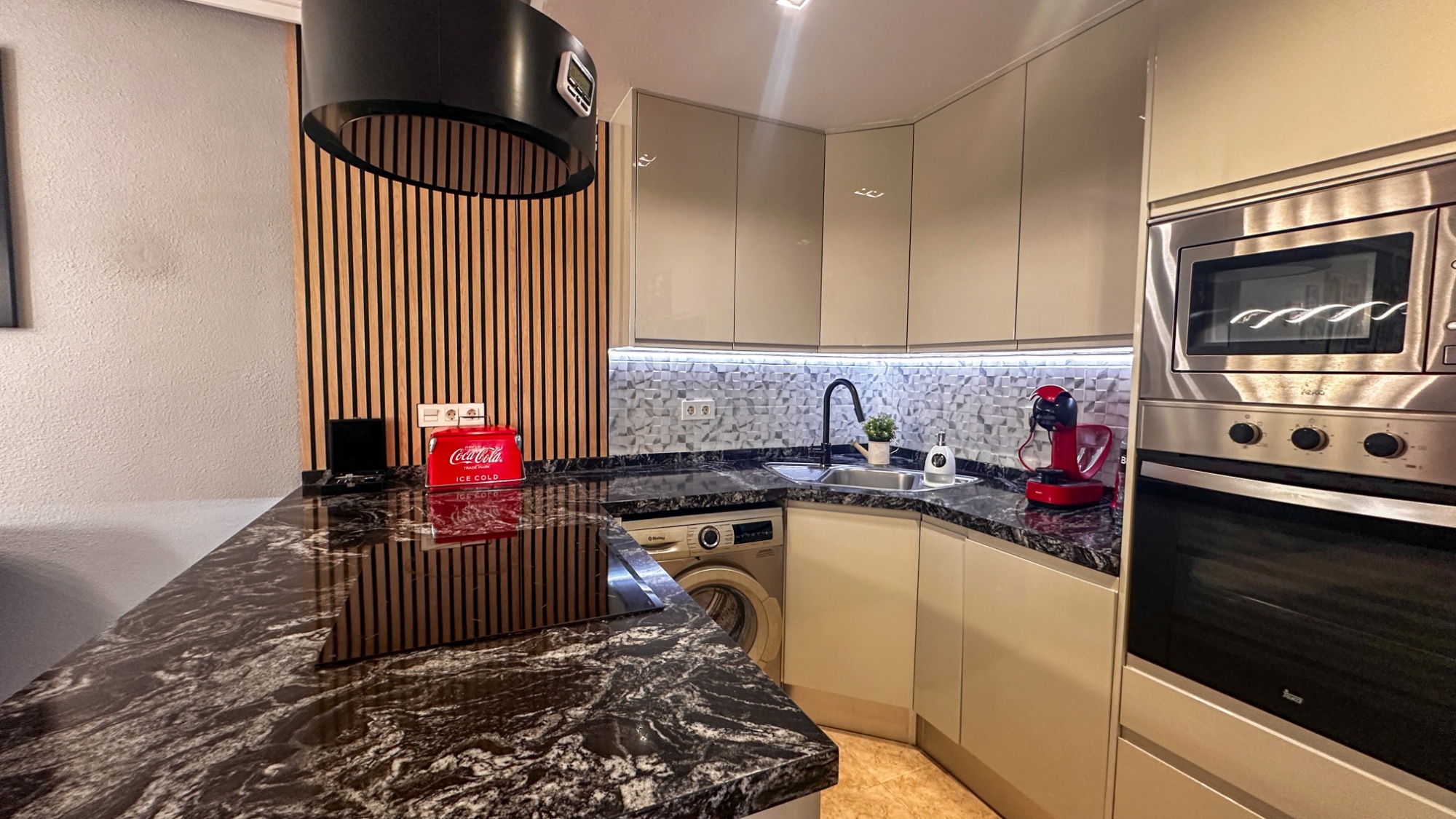 Apartment for Sale in Torrevieja, Alicante