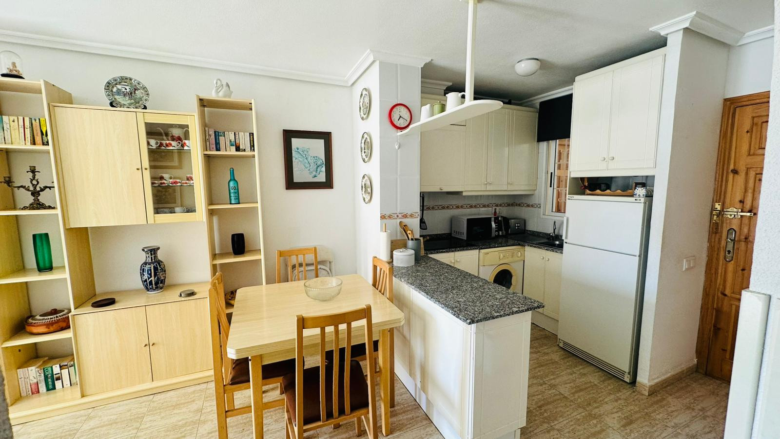 Apartment for Sale in Torrevieja, Alicante