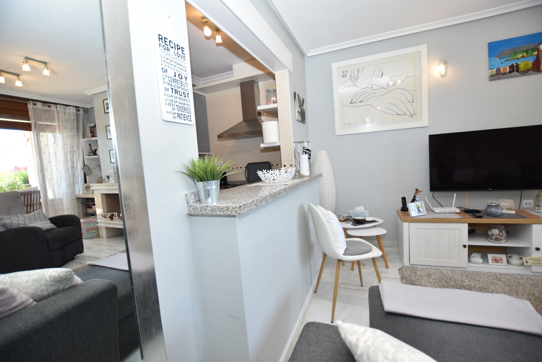 Apartment for Sale in Algorfa, Alicante
