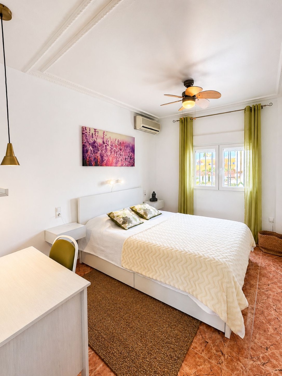 Villa for Sale in Torrevieja, Alicante