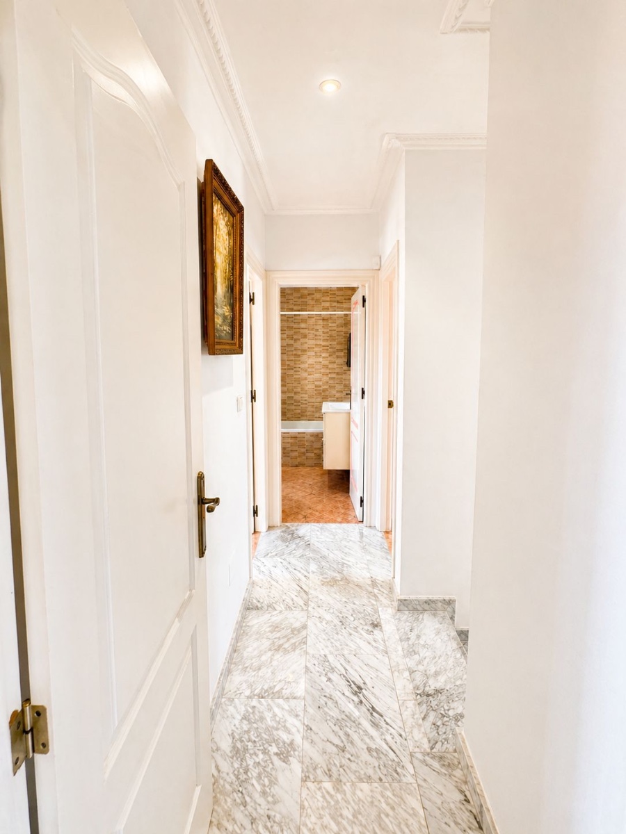 Villa for Sale in Torrevieja, Alicante