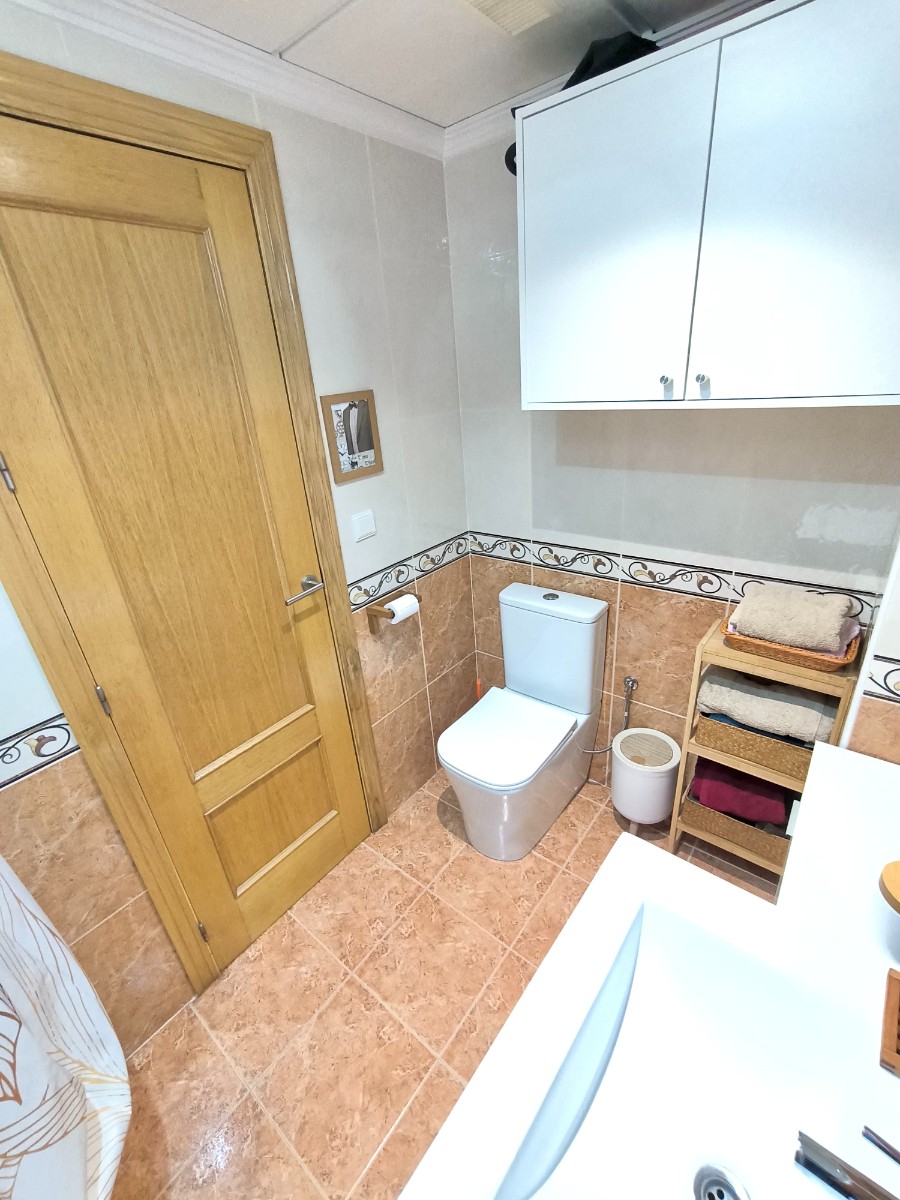 Apartment for Sale in Almoradi, Alicante