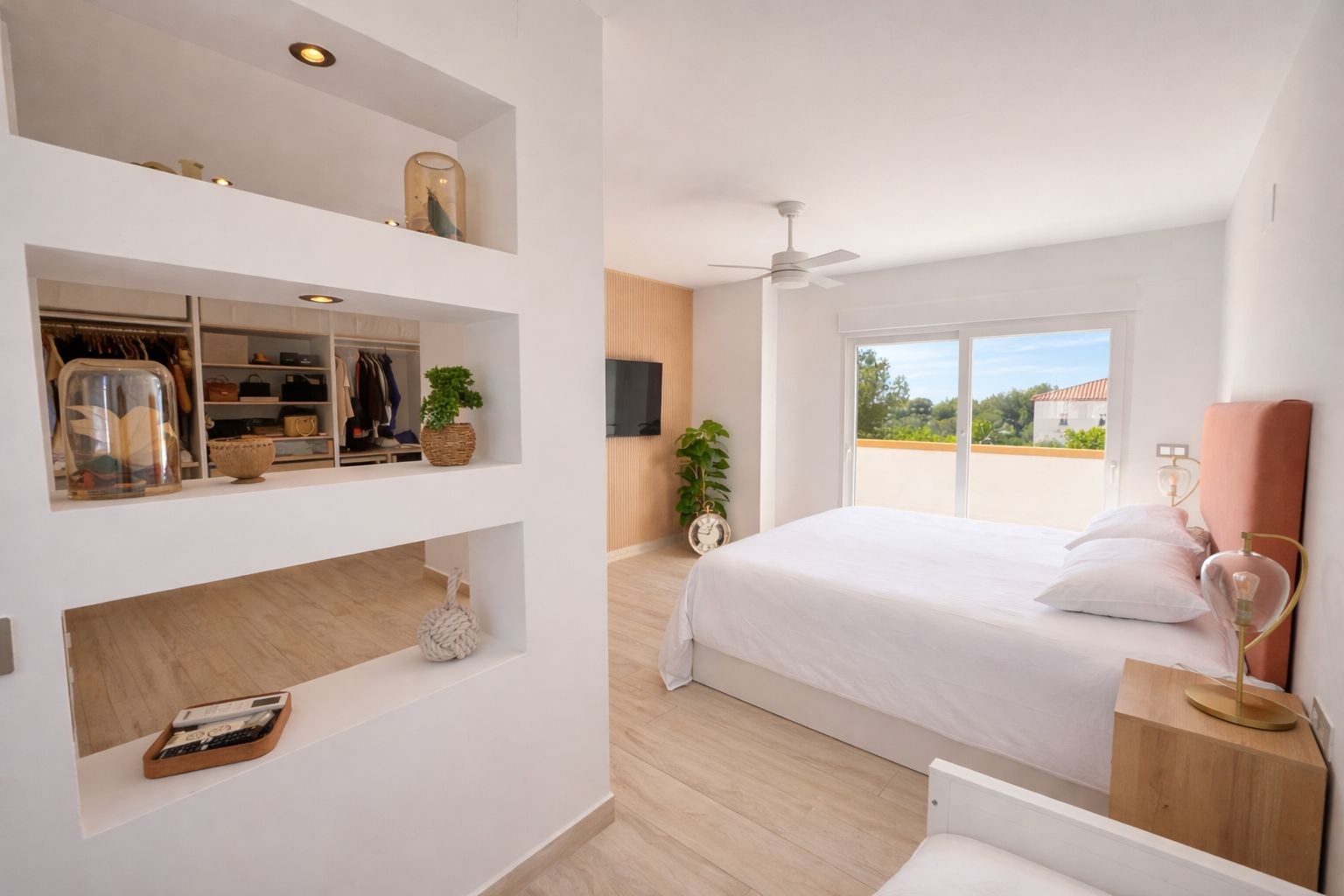 Villa for Sale in Los Dolses, Alicante