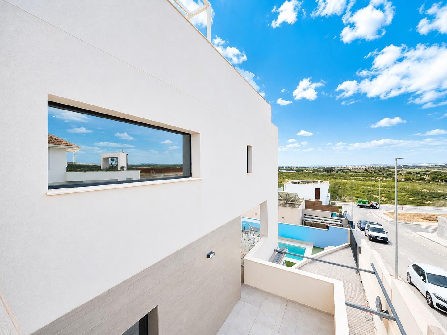 Villa for Sale in Benijofar, Alicante