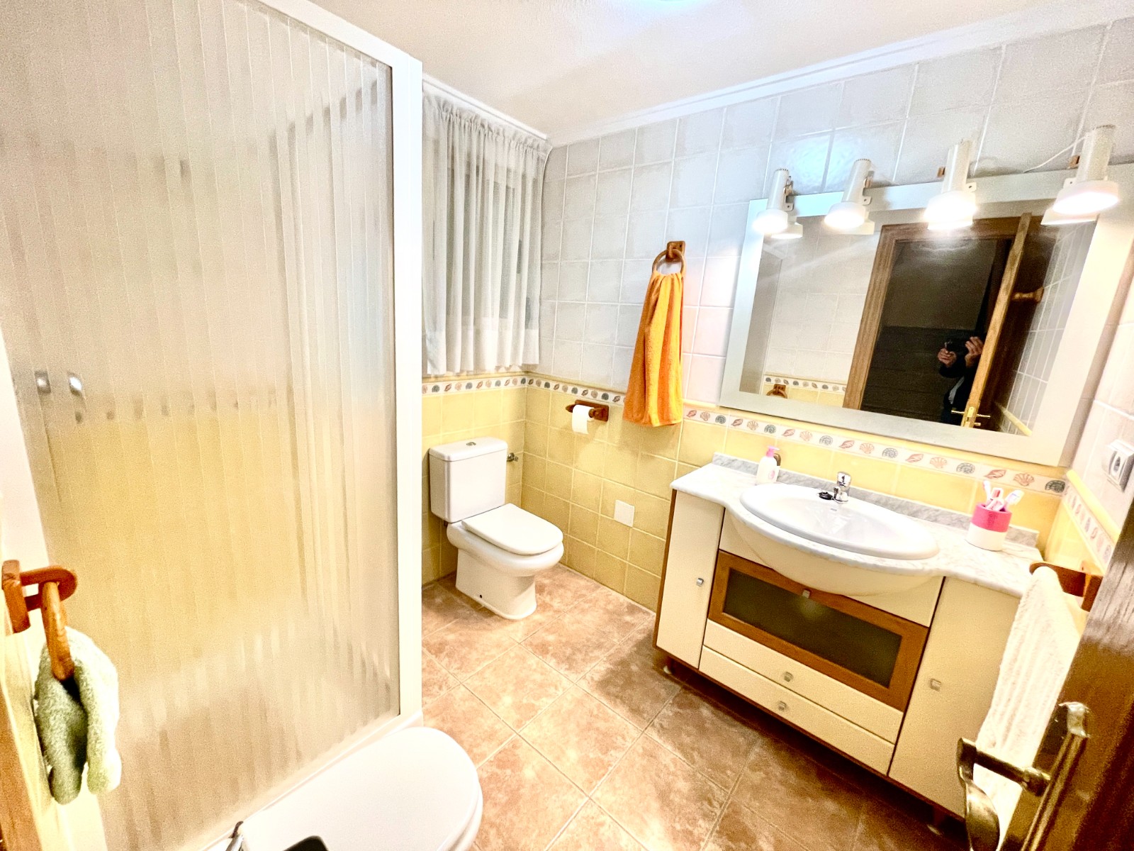 Villa for Sale in Almoradi, Alicante