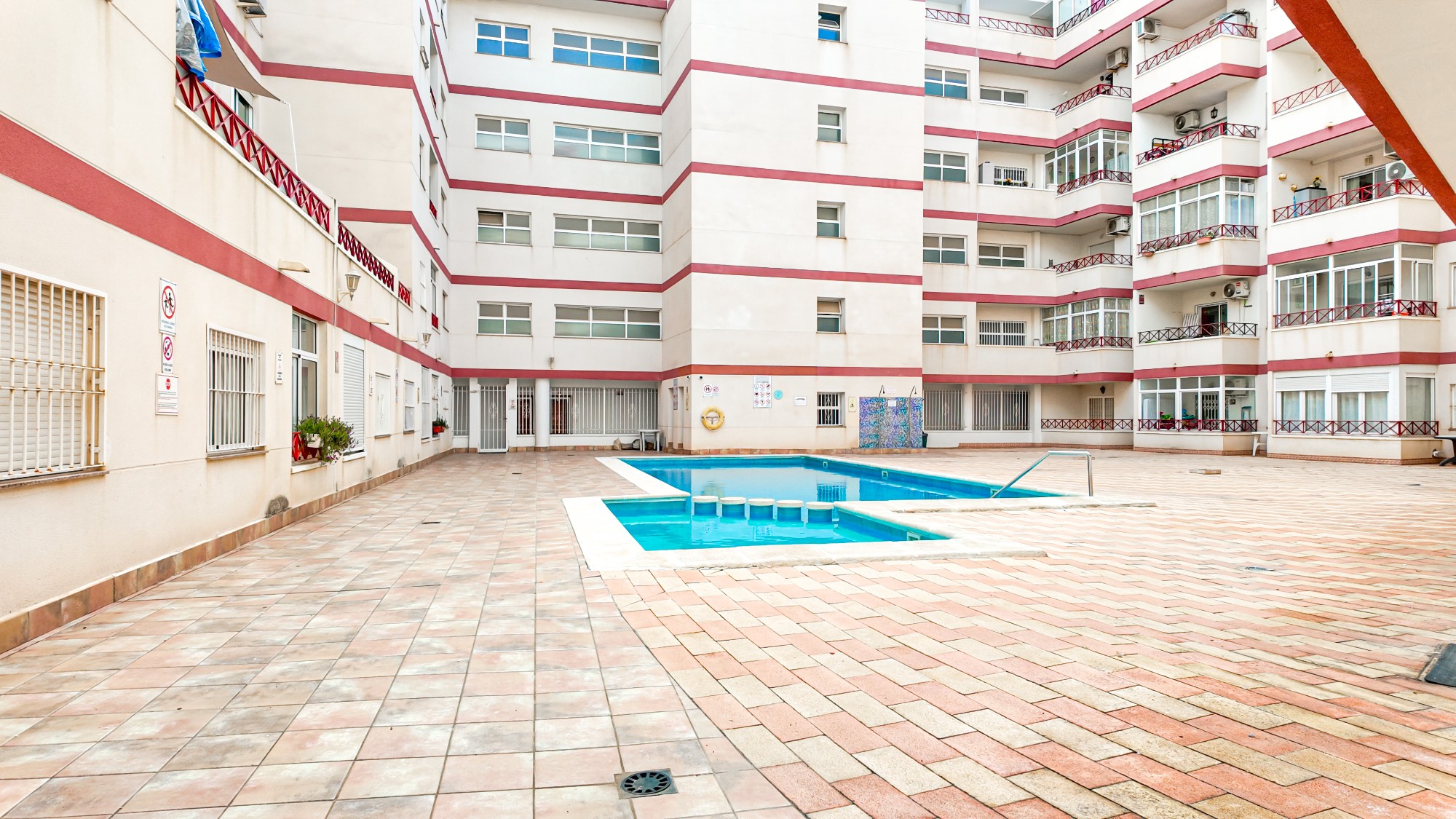 Apartment for Sale in Torrevieja, Alicante