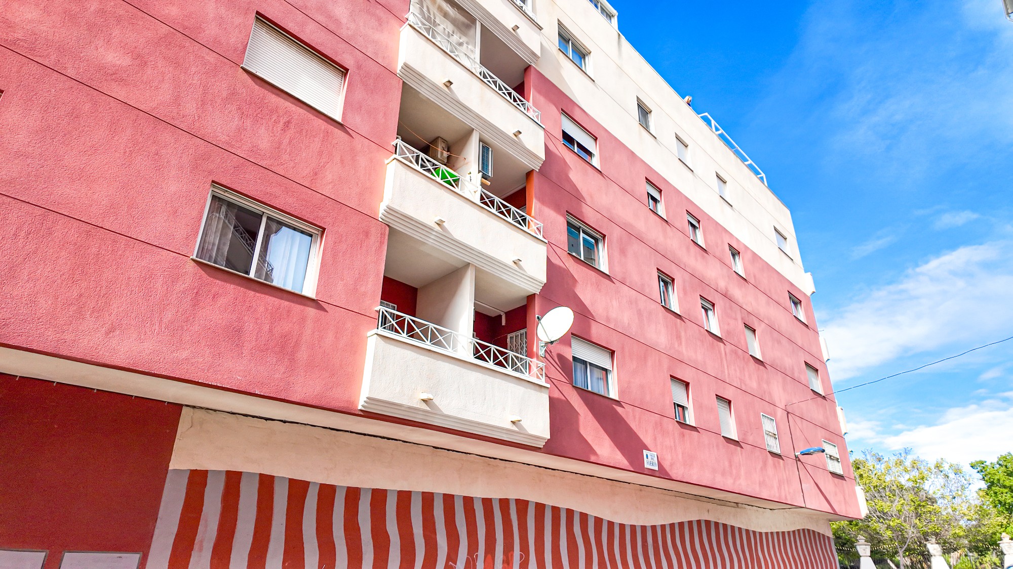 Apartment for Sale in Torrevieja, Alicante