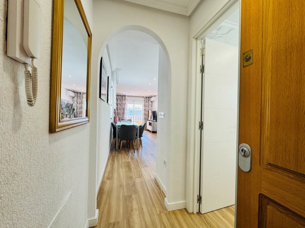 Apartment for Sale in Guardamar del Segura, Alicante