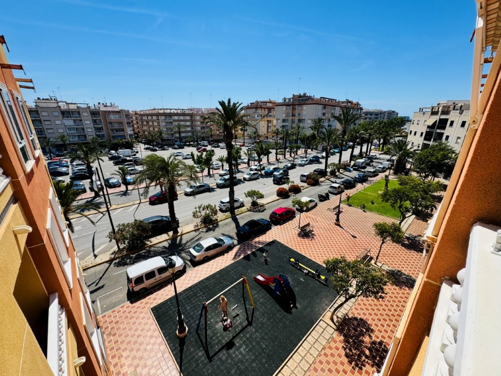 Apartment for Sale in Guardamar del Segura, Alicante