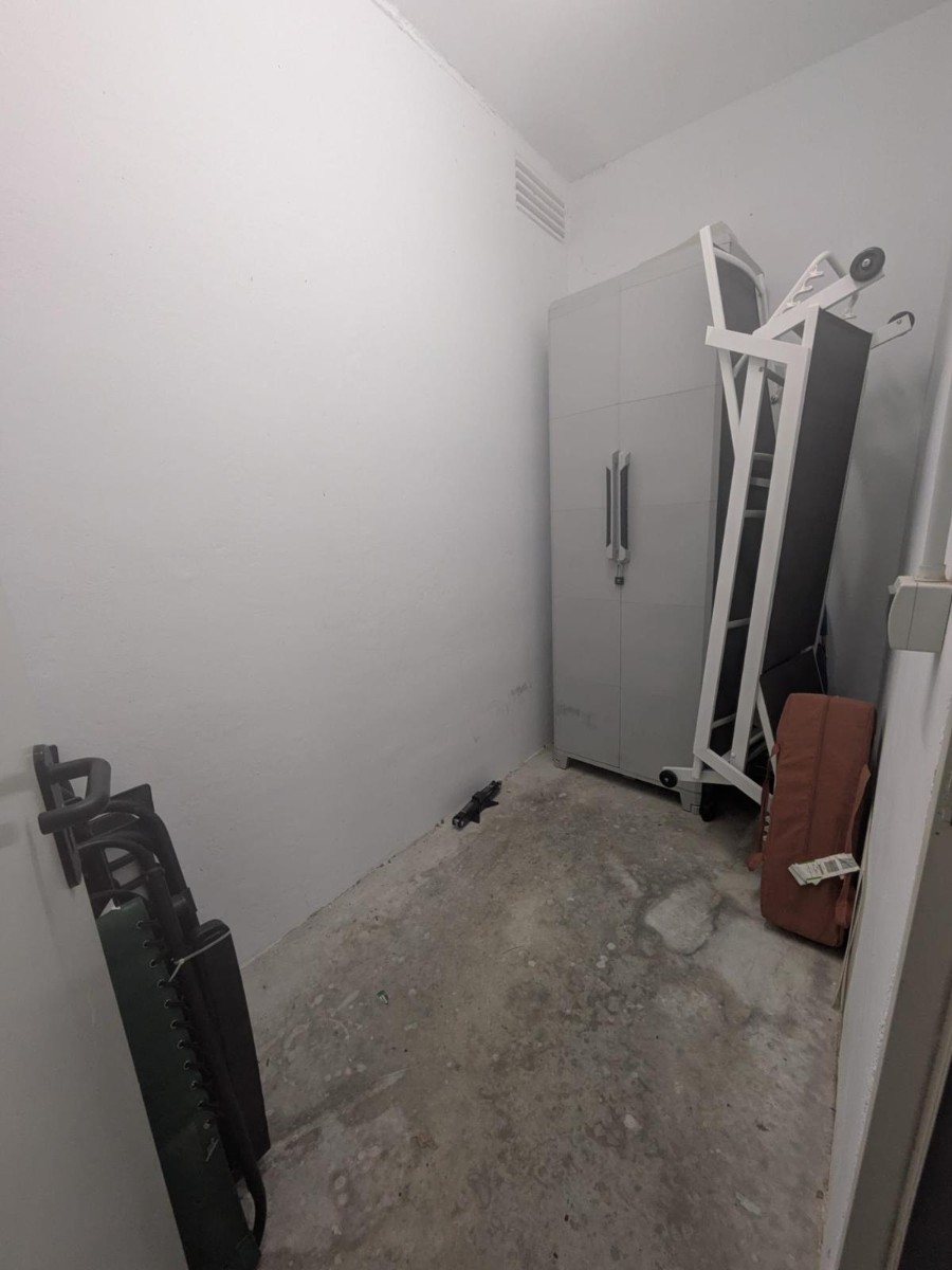 Penthouse for Sale in Villamartin, Alicante