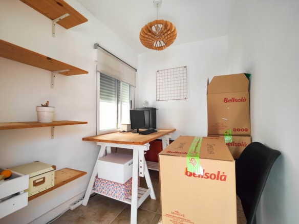584