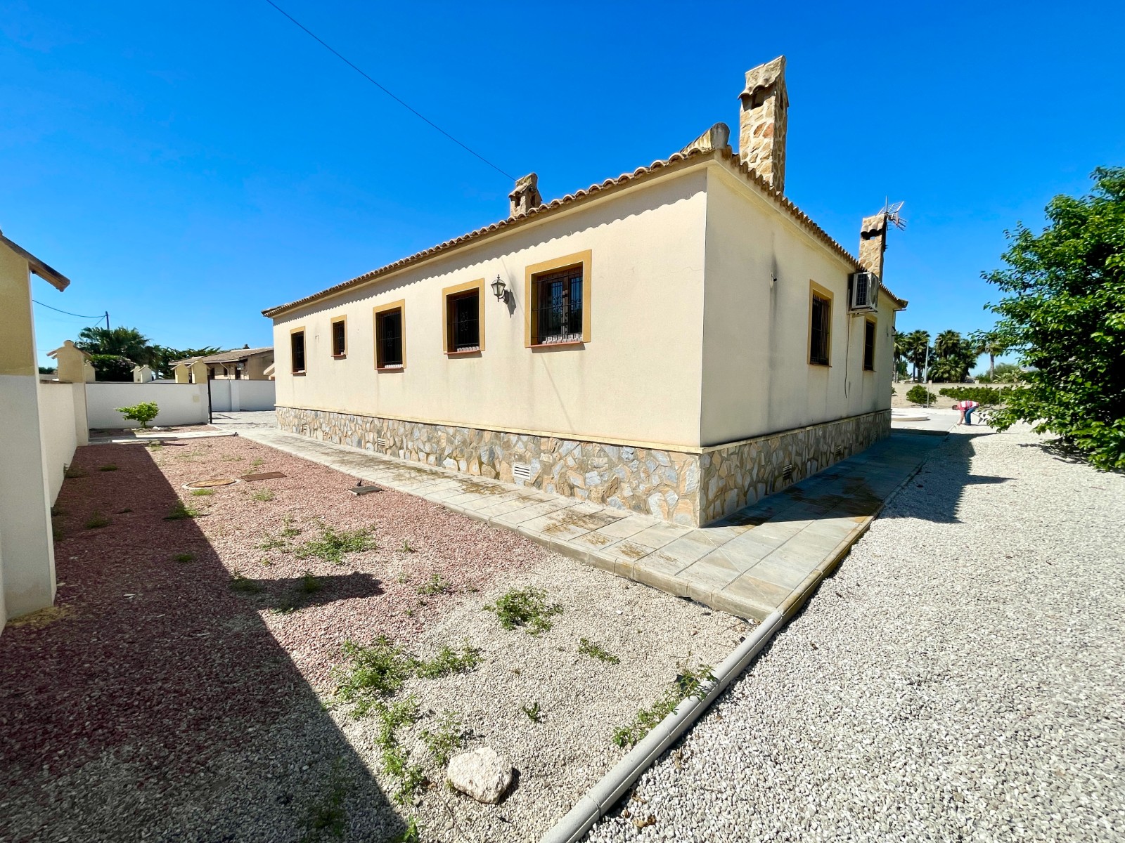 Villa for Sale in Catral, Alicante