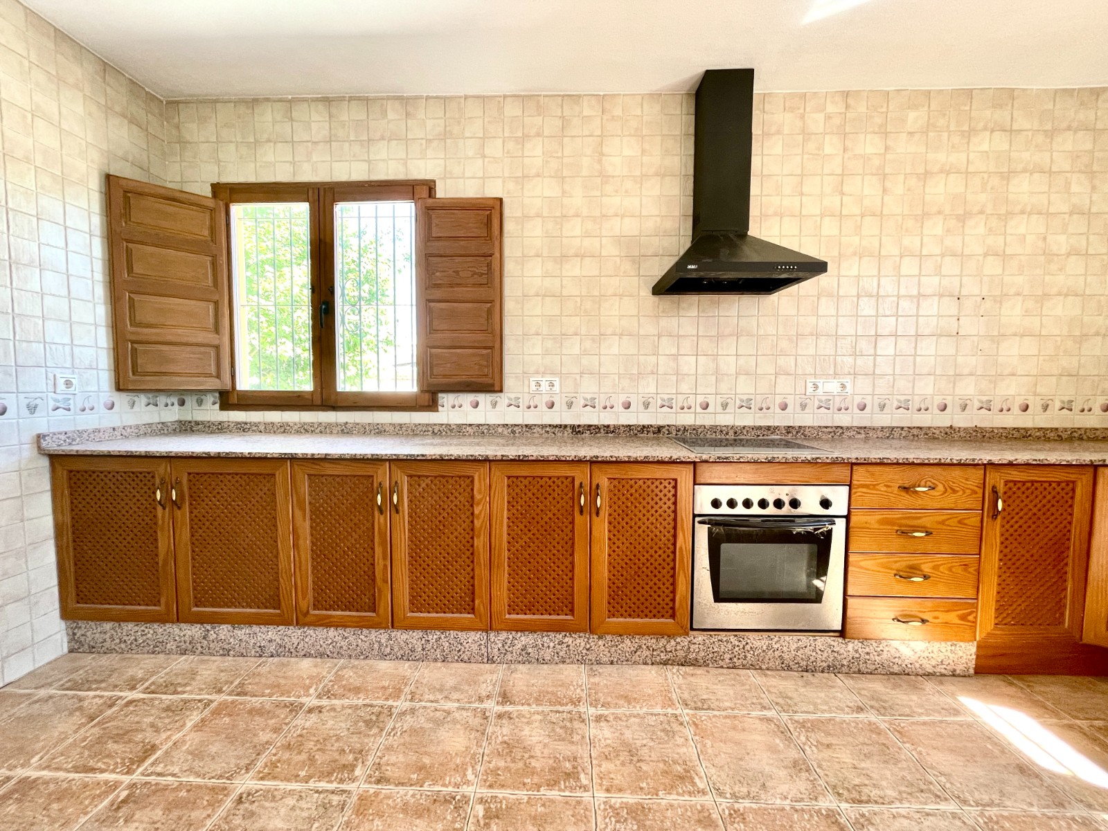 Villa for Sale in Catral, Alicante
