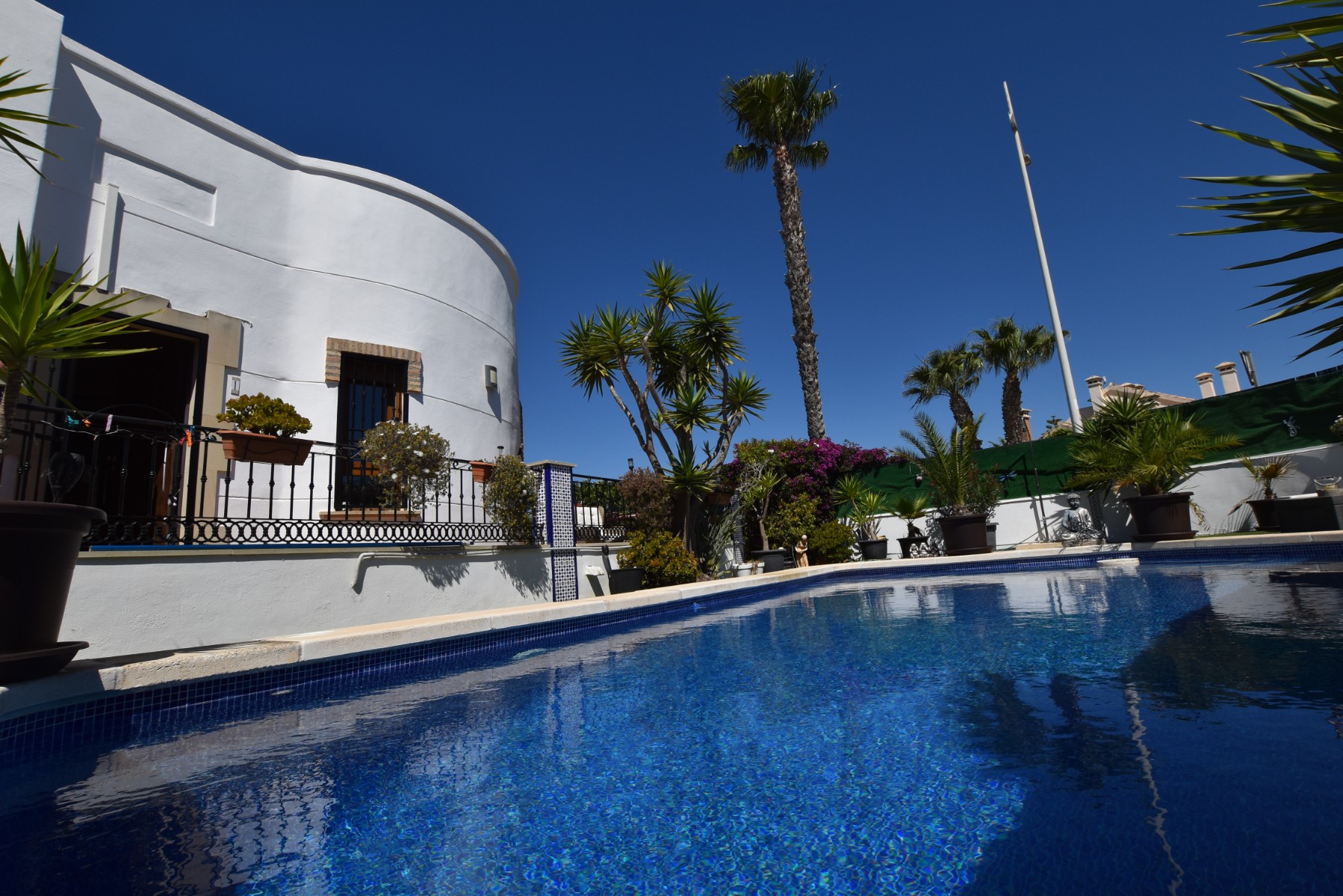Villa for Sale in Algorfa, Alicante