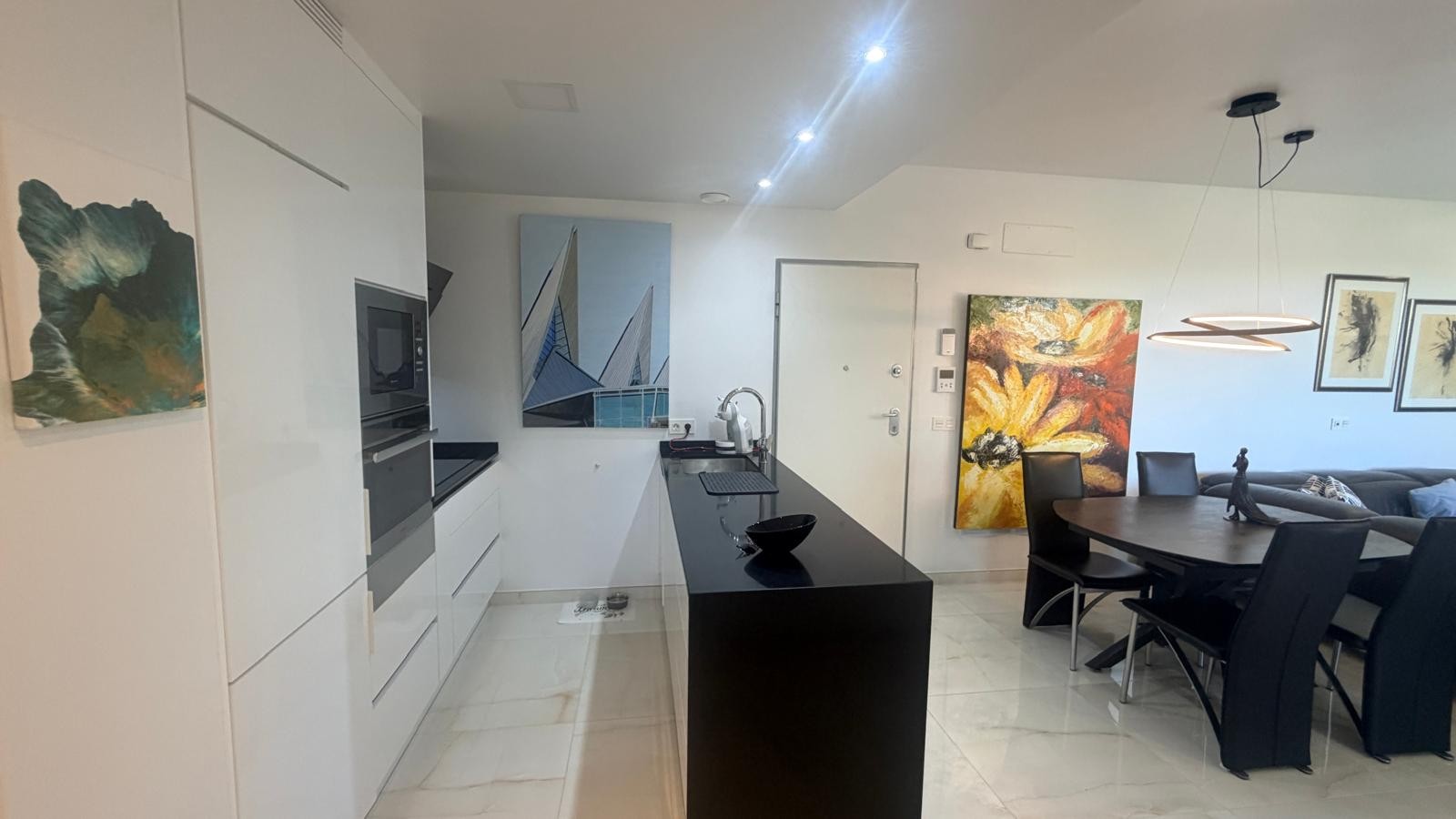 Apartment for Sale in Torrevieja, Alicante