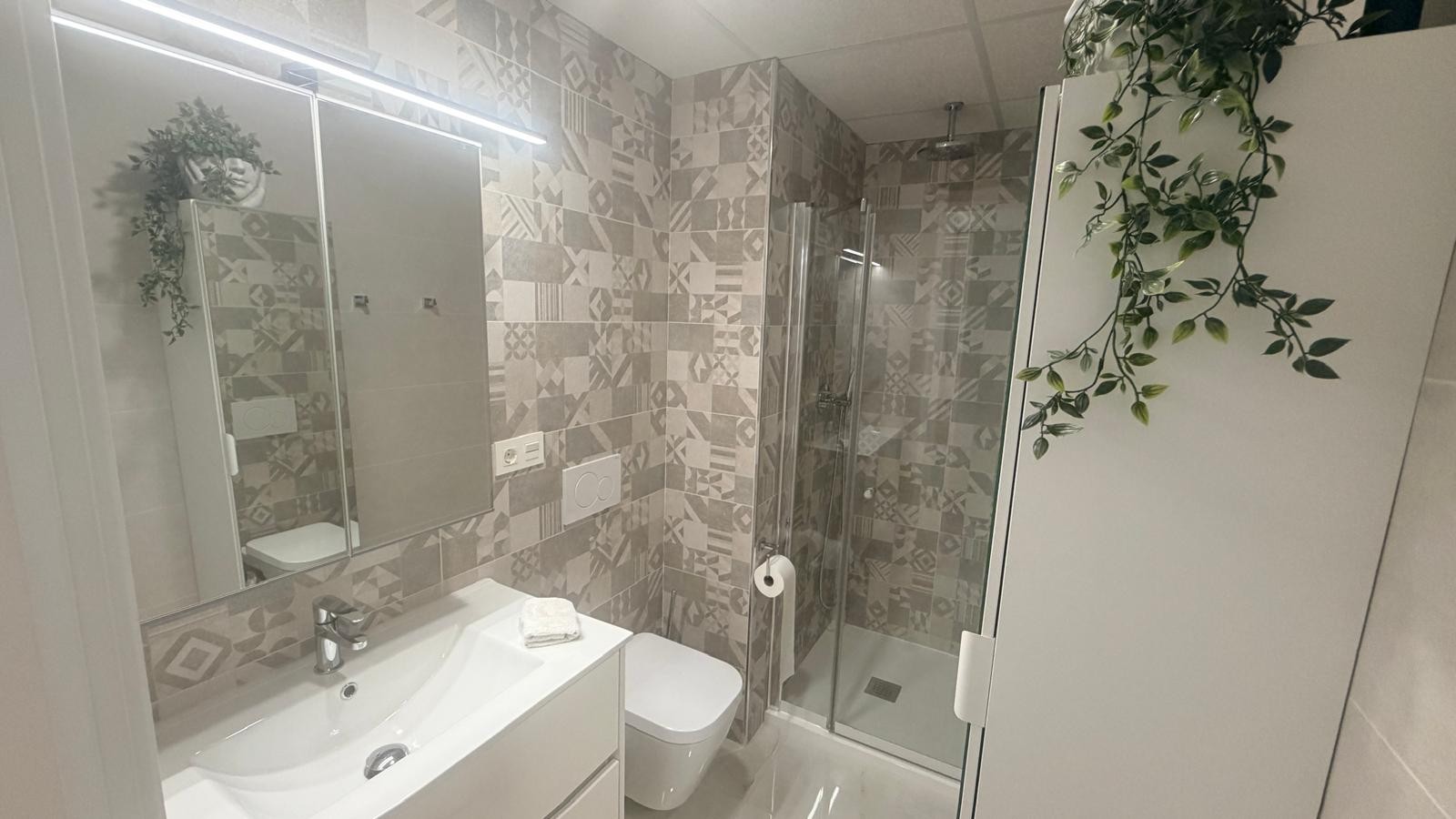 Apartment for Sale in Torrevieja, Alicante