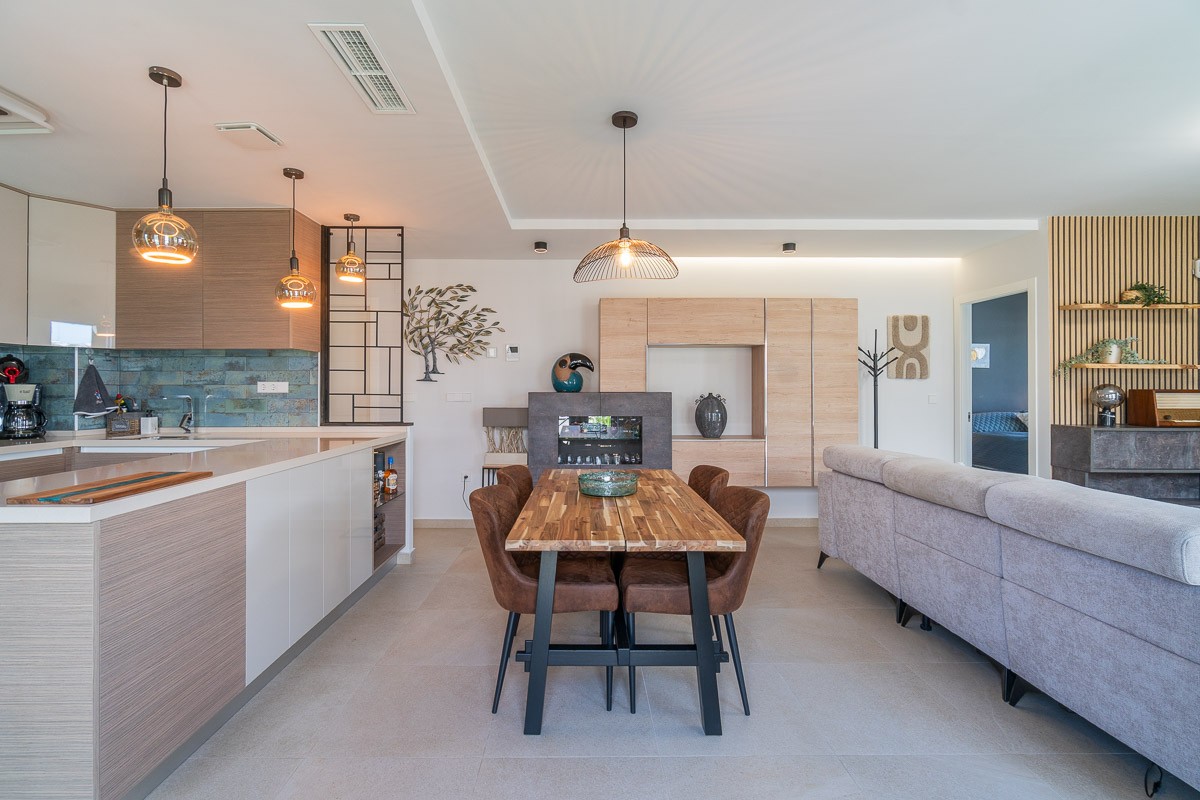 Villa for Sale in Vistabella Golf Entre Naranjos, Alicante