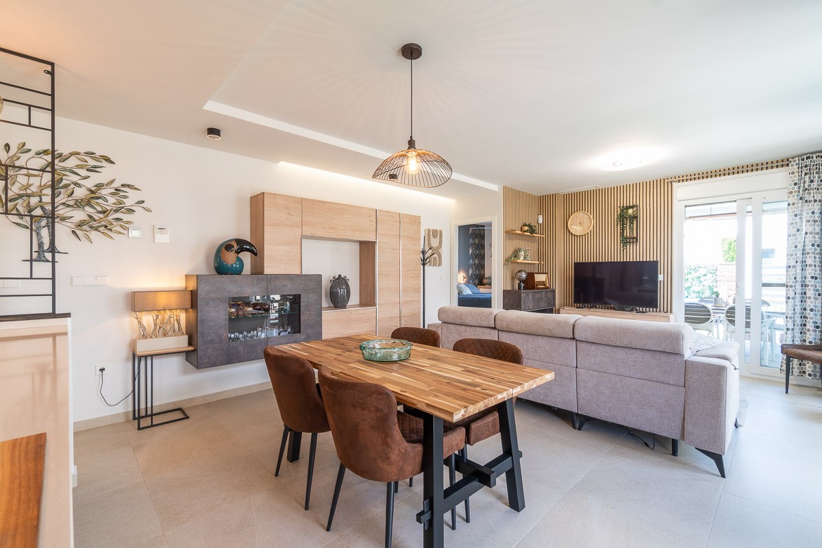 Villa for Sale in Vistabella Golf Entre Naranjos, Alicante