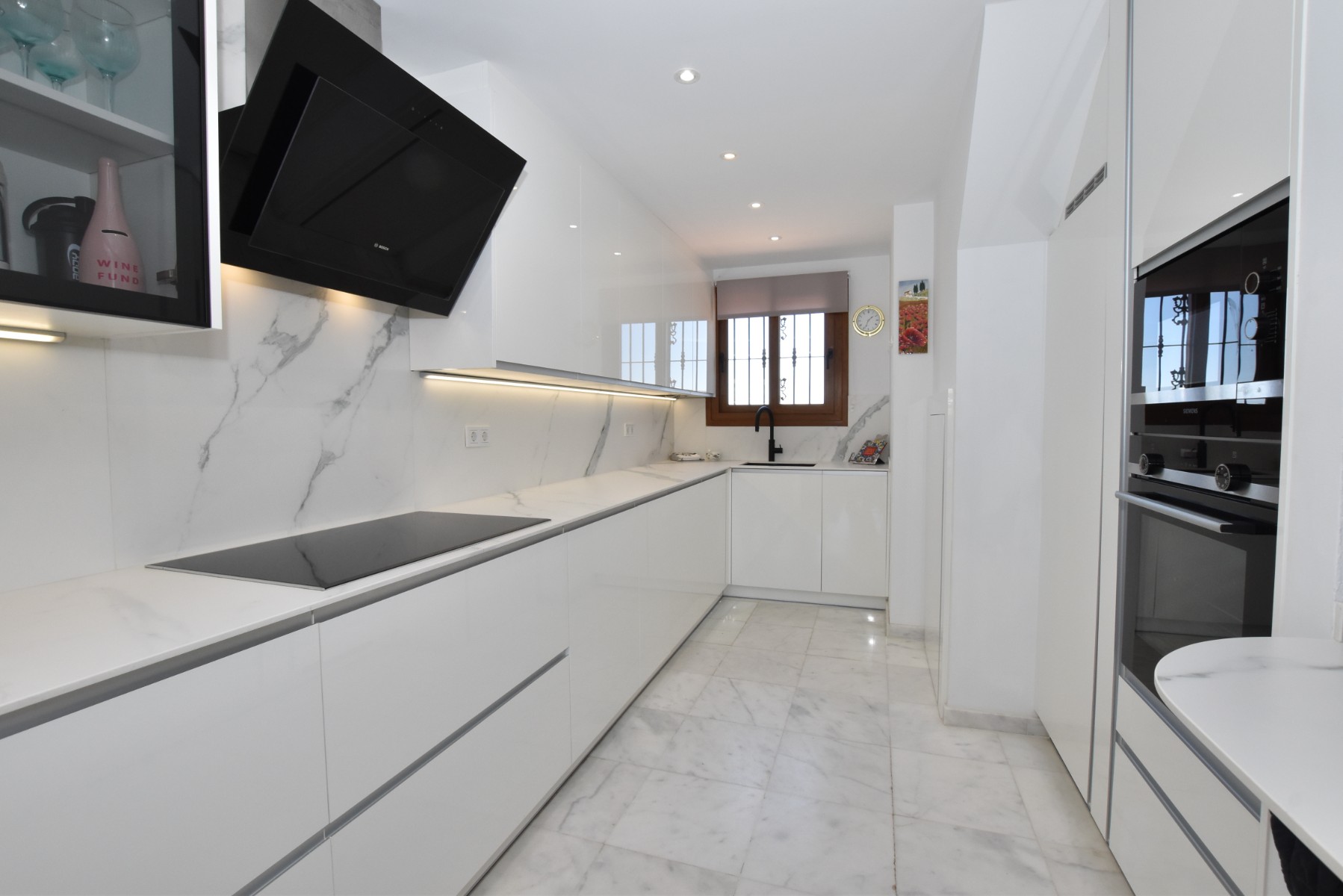 Villa for Sale in Algorfa, Alicante