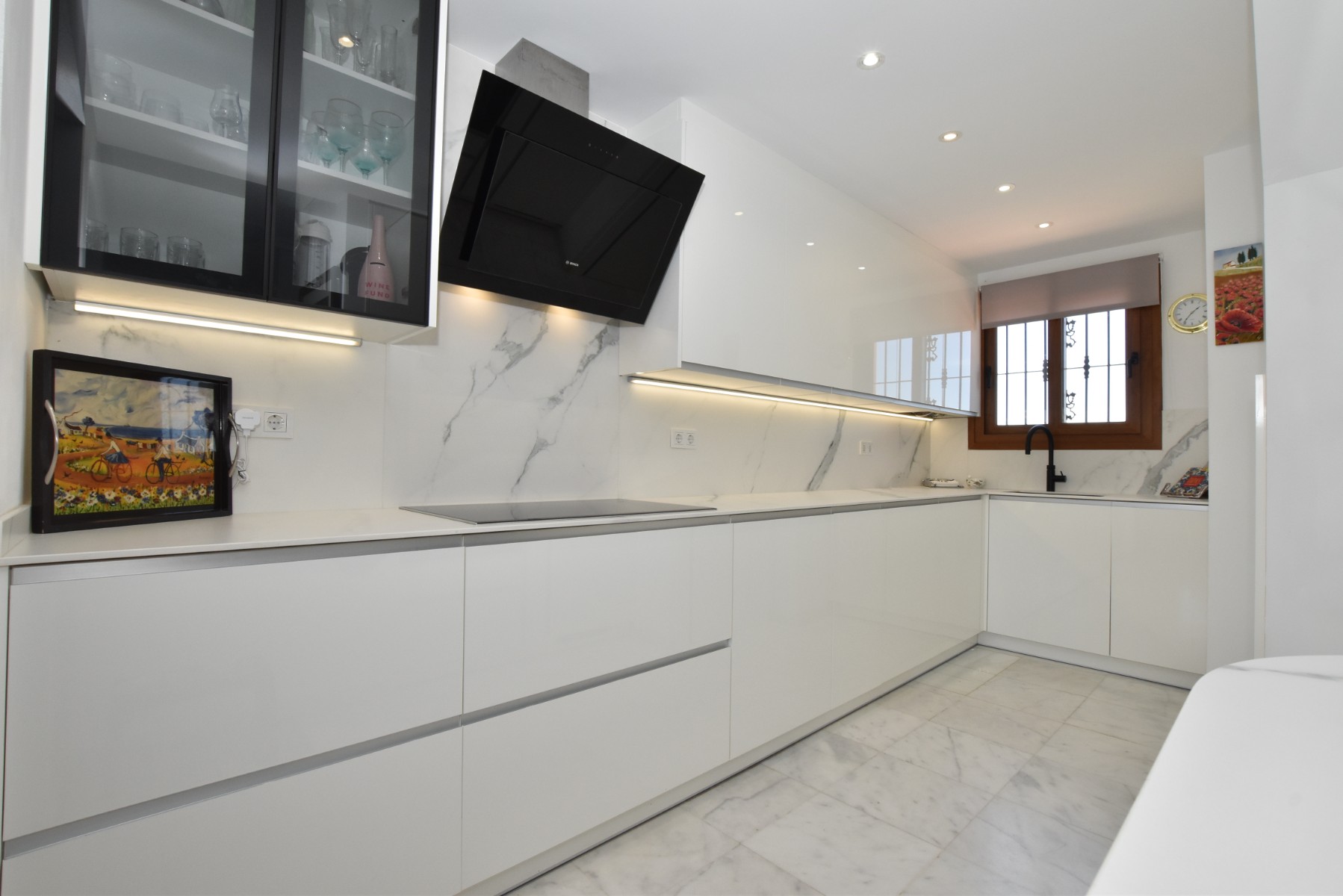 Villa for Sale in Algorfa, Alicante