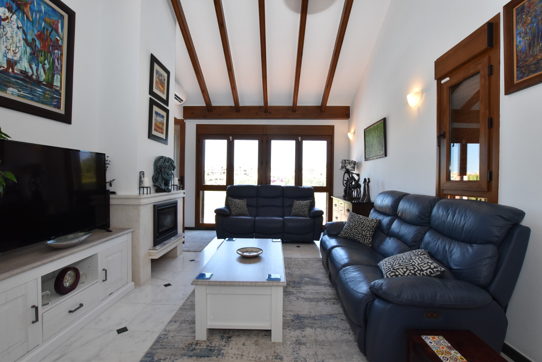 Villa for Sale in Algorfa, Alicante