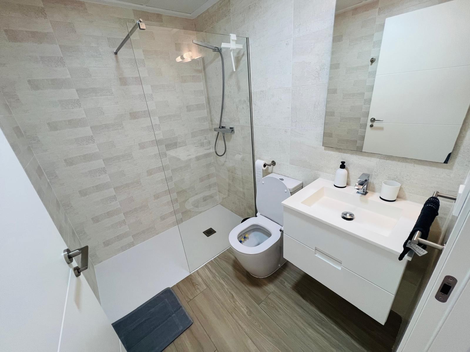 Apartment for Sale in Vistabella Golf Entre Naranjos, Alicante