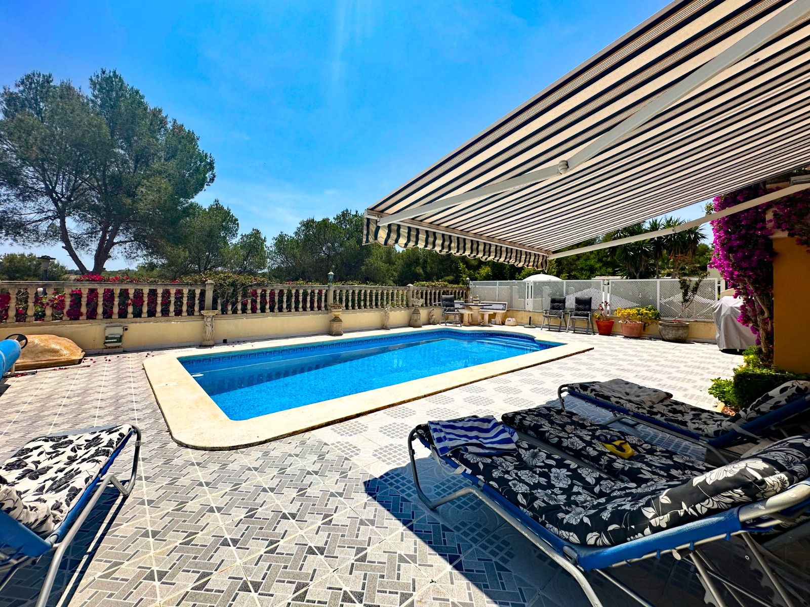 Villa for Sale in Orihuela Costa, Alicante