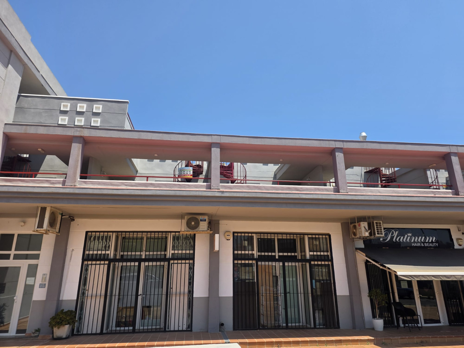 Apartment for Sale in Villamartin, Alicante