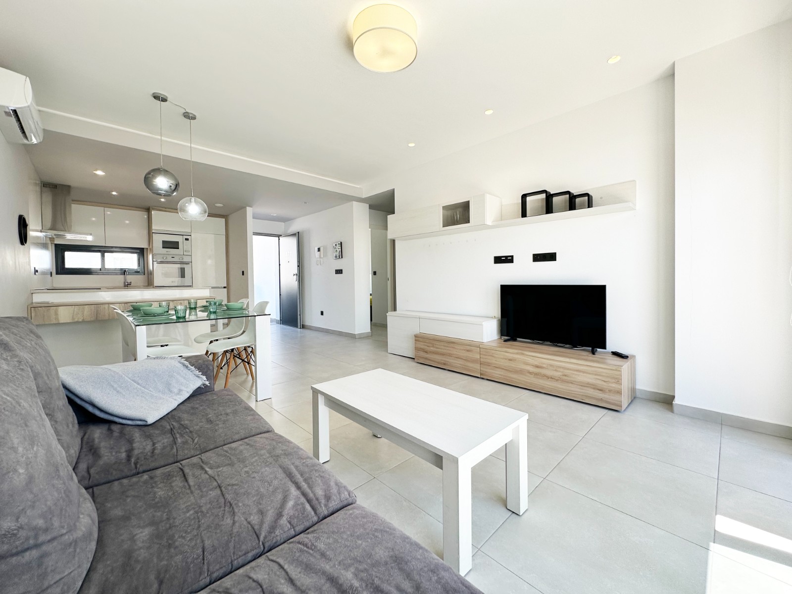 Apartment for Sale in Guardamar del Segura, Alicante