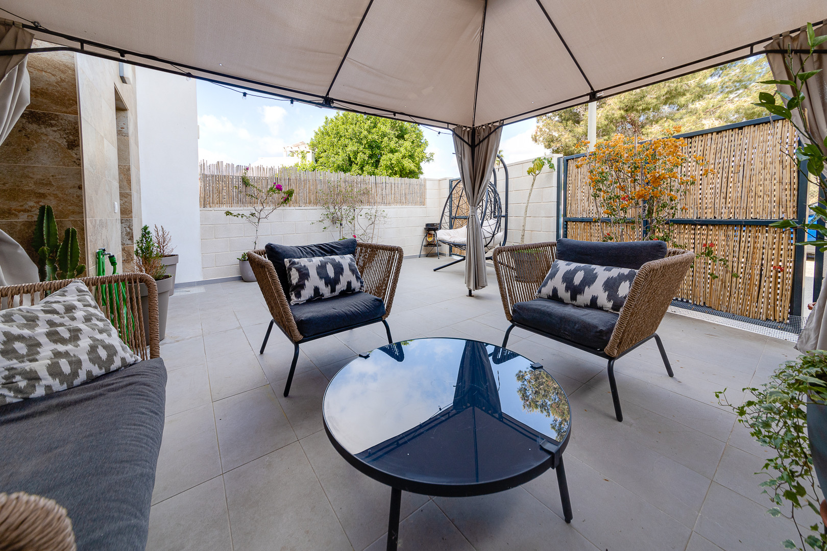 Town House for Sale in Villamartin, Alicante
