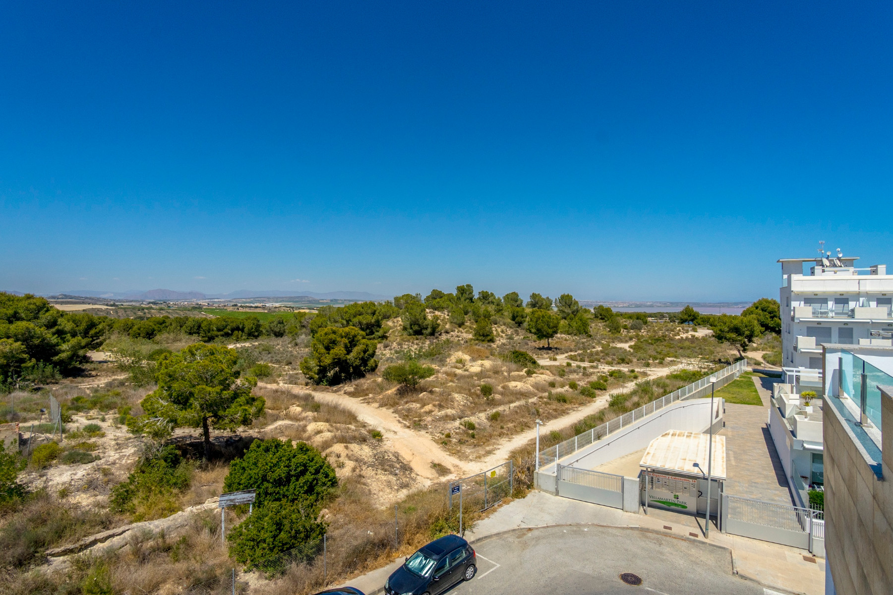 Town House for Sale in Villamartin, Alicante