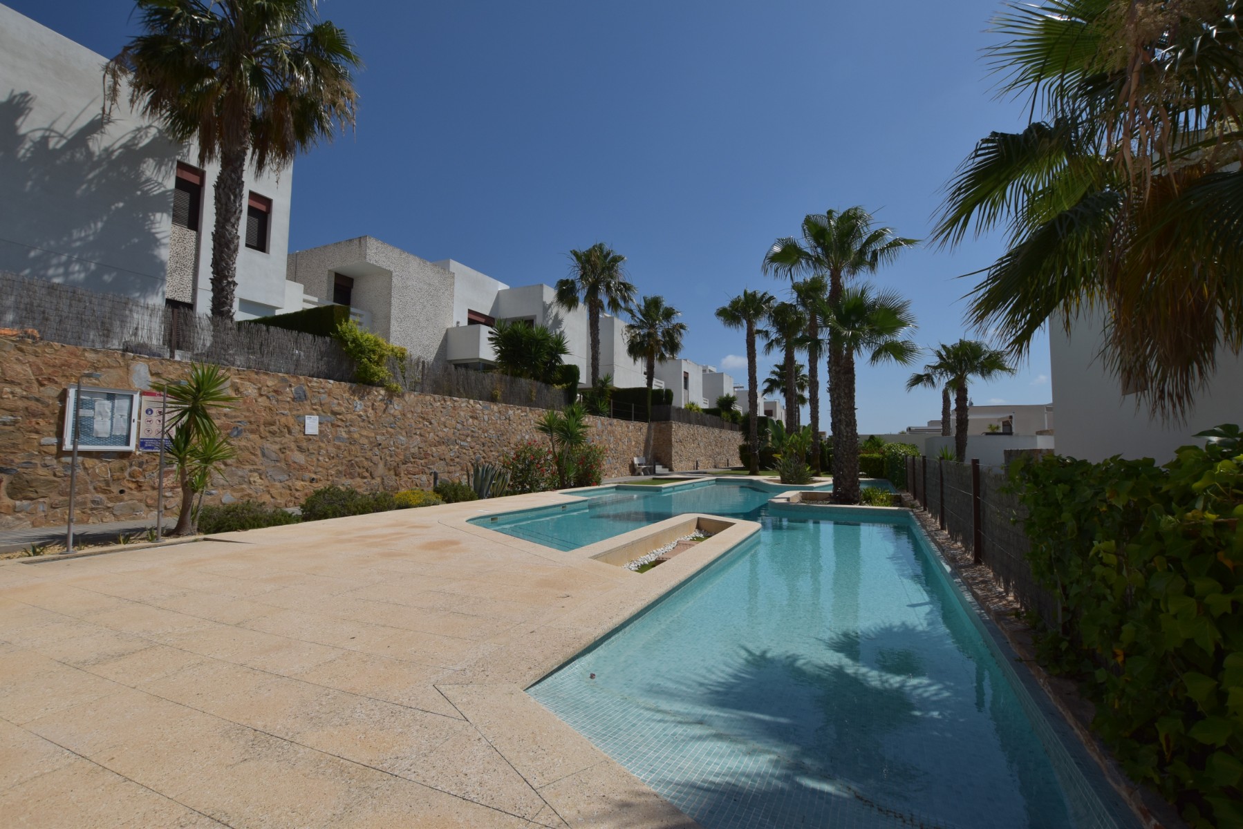 Apartment for Sale in Algorfa, Alicante