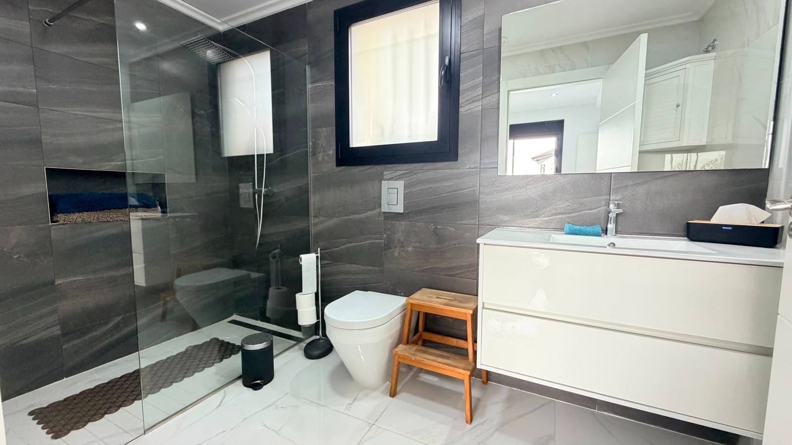 Villa for Sale in Los Montesinos, Alicante