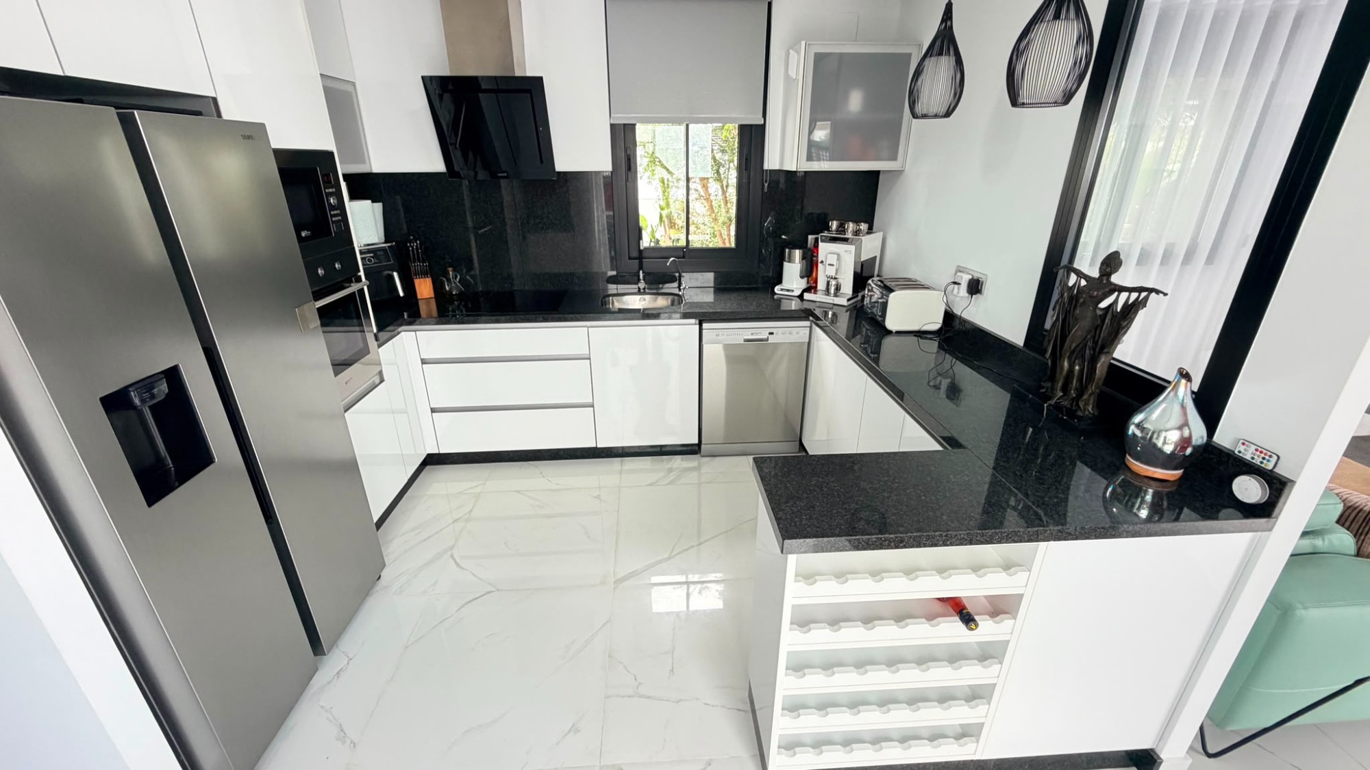 Villa for Sale in Los Montesinos, Alicante