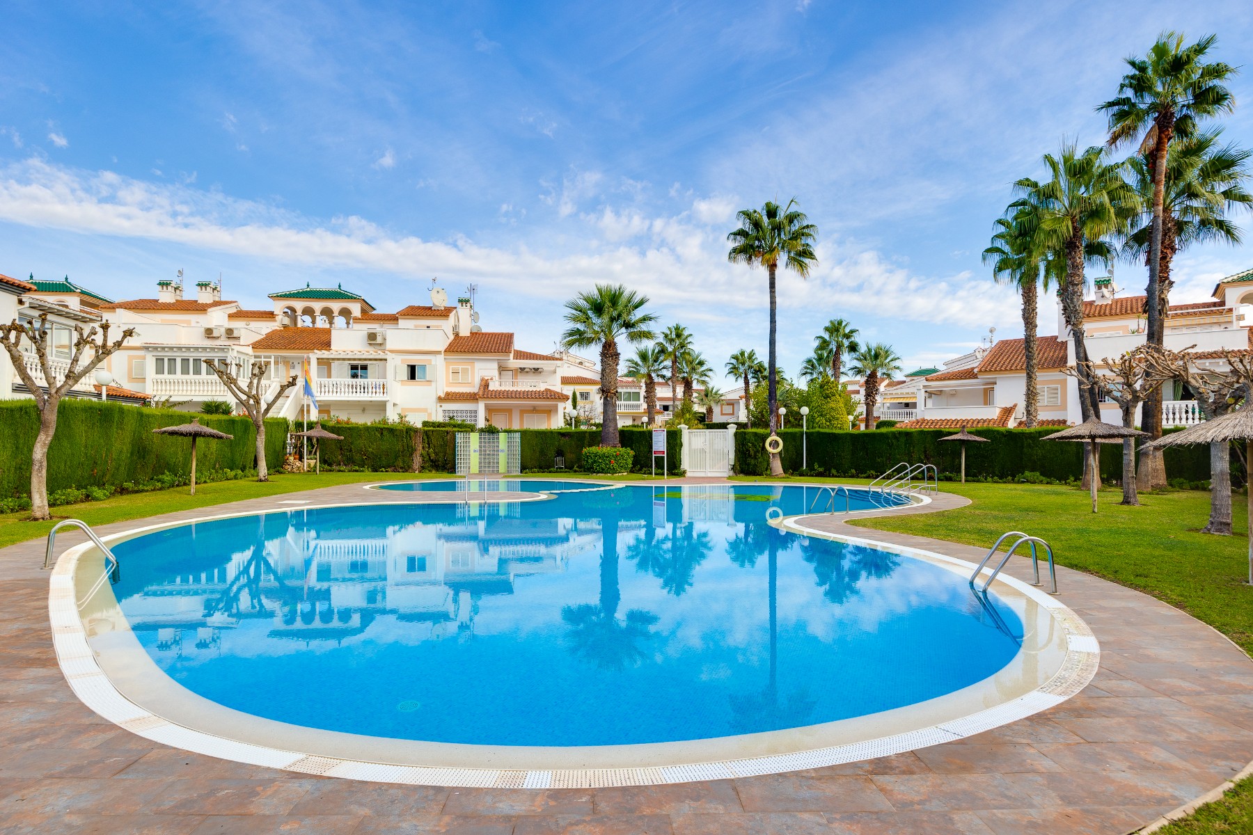 o_1jqr0l3h91bh61ij21p592301f8o4p Apartment for Sale in Orihuela Costa, Alicante