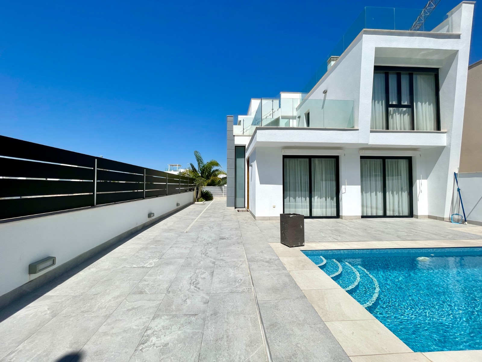 Villa for Sale in Benijofar, Alicante