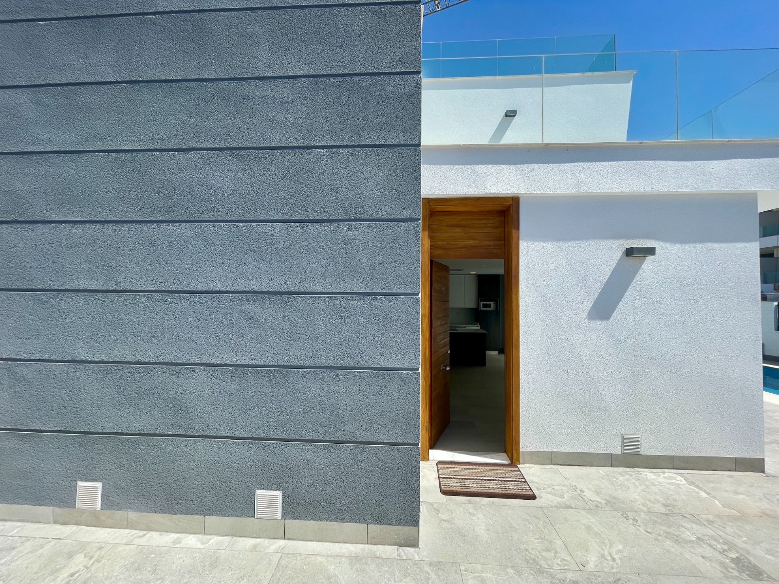 Villa for Sale in Benijofar, Alicante