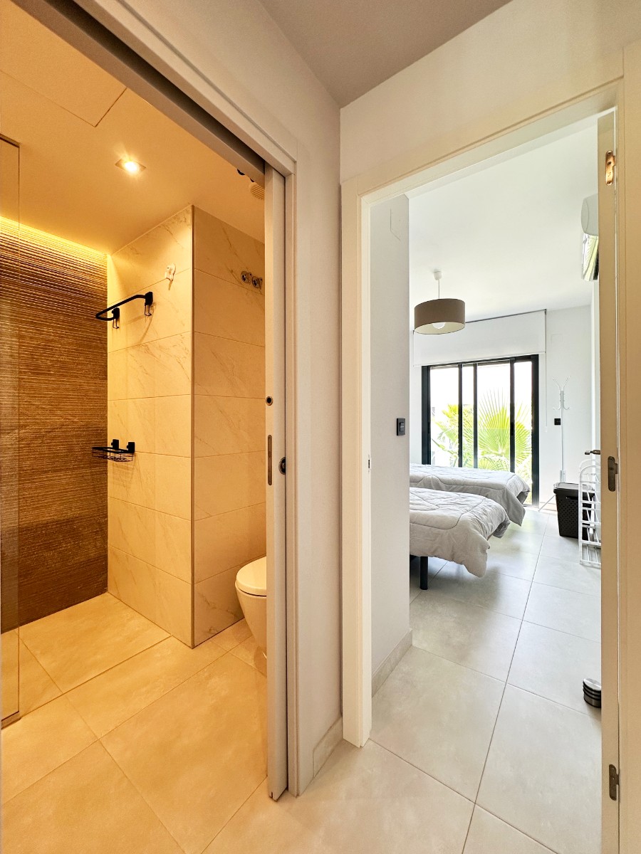 Penthouse for Sale in Guardamar del Segura, Alicante