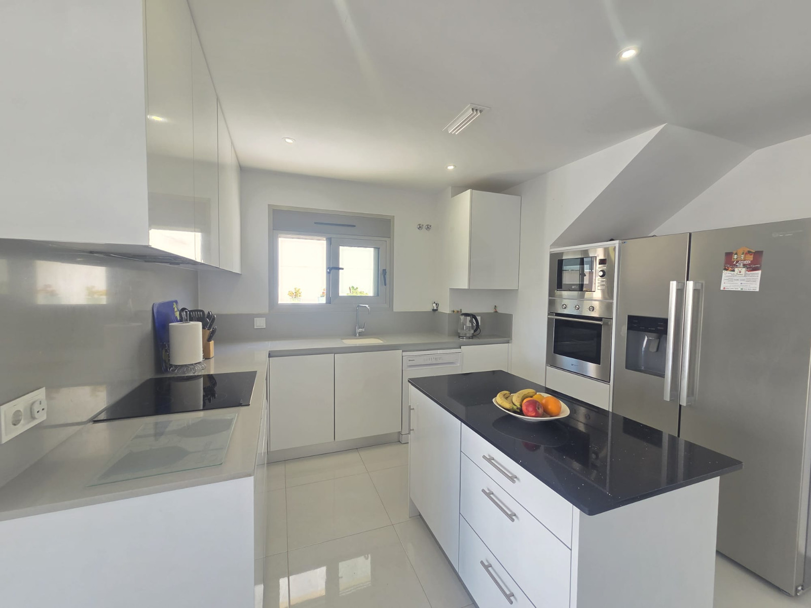 Villa for Sale in San Miguel de Salinas, Alicante