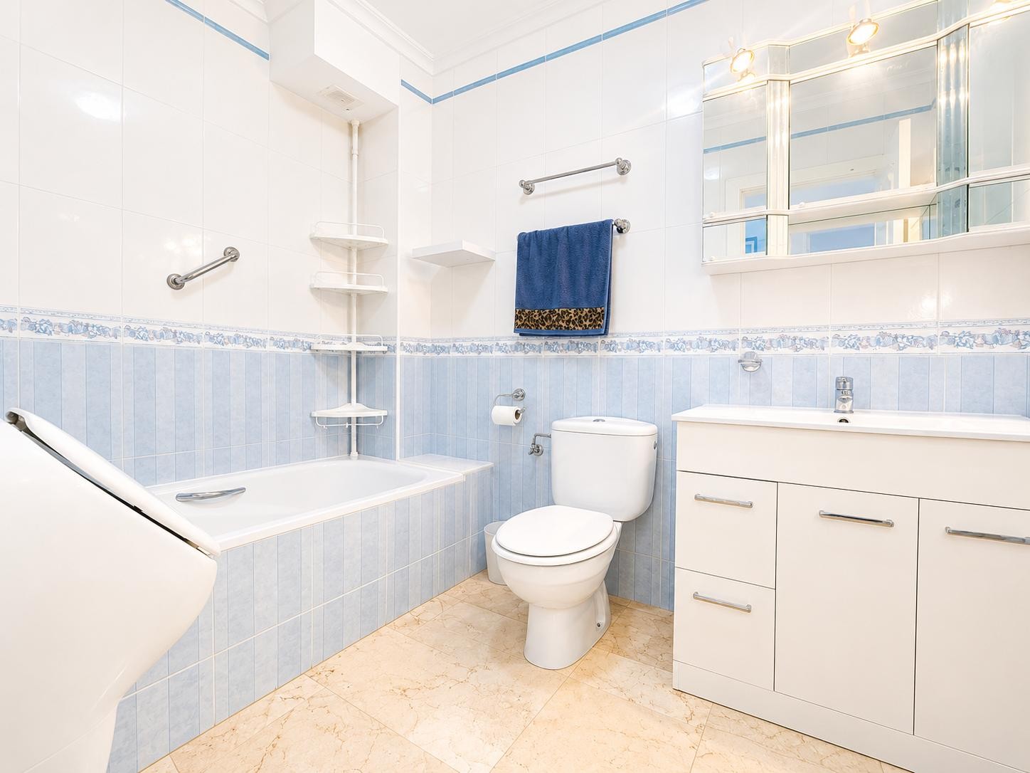 Apartment for Sale in Los Dolses, Alicante